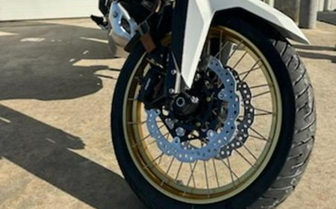 2025 Honda® Africa Twin Adventure Sports ES DCT