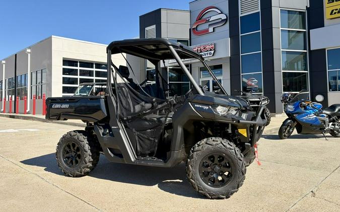 2026 Can-Am® Defender XT HD9