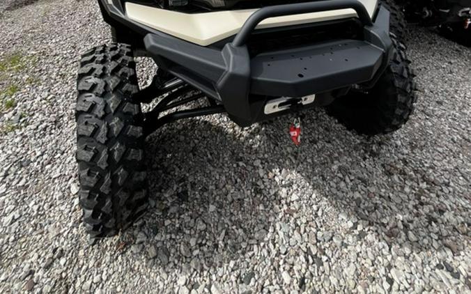 2026 Can-Am Defender MAX Limited HD11