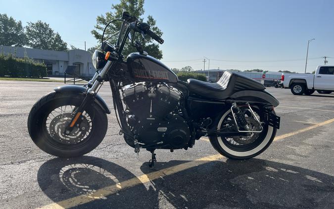 2013 HARLEY-DAVIDSON SPORTSTER® FORTY-EIGHT®