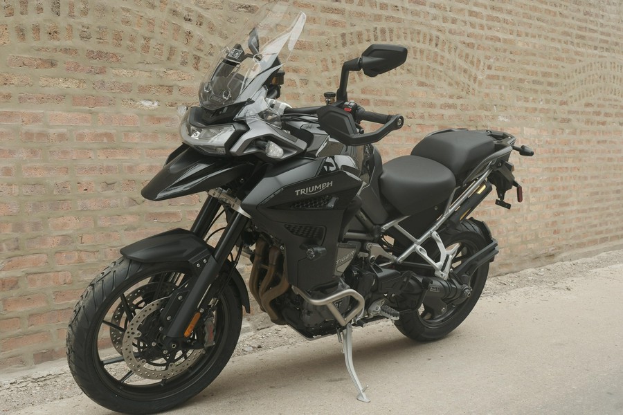 2025 Triumph Tiger 1200 GT Explorer