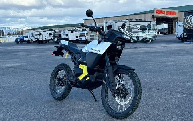 2025 Can-Am® Origin® Base