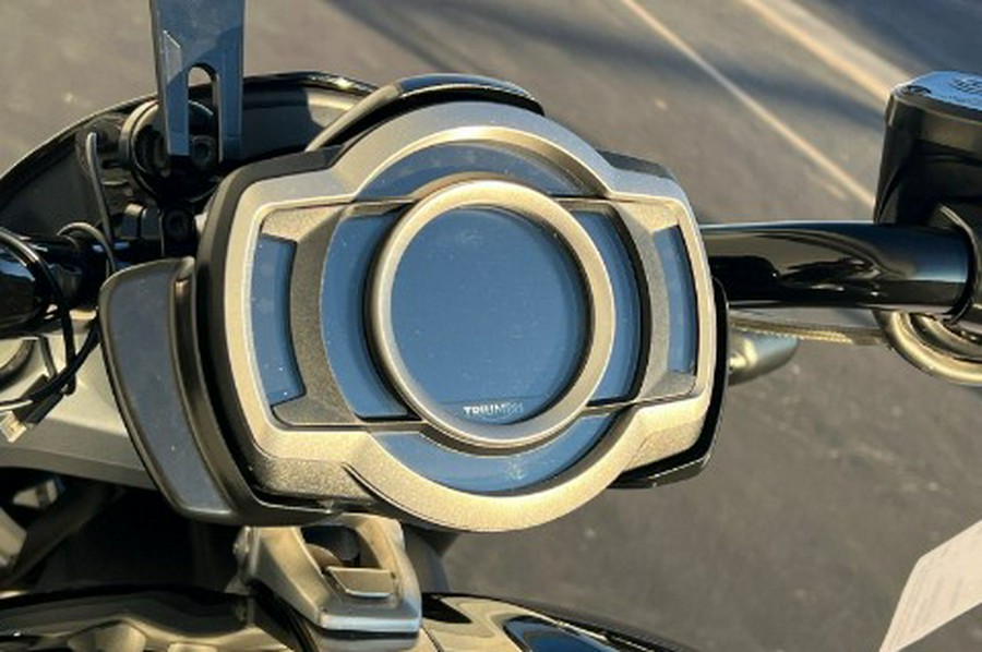 2022 Triumph Rocket 3 R