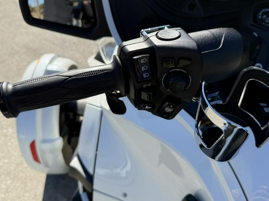 2019 Can-Am® Spyder® RT