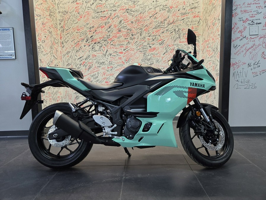 2026 Yamaha YZF R3 ABS