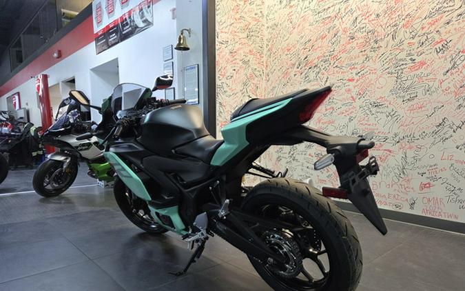 2026 Yamaha YZF R3 ABS