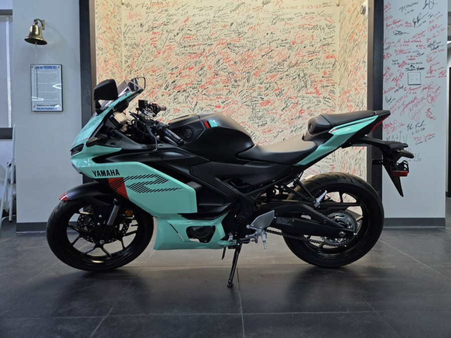 2026 Yamaha YZF R3 ABS