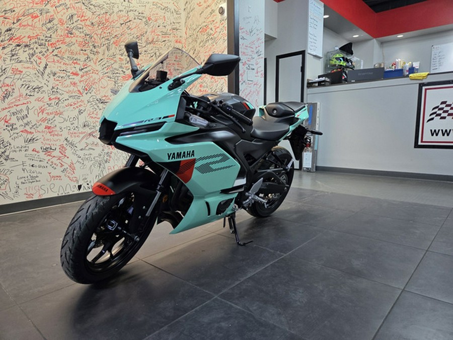 2026 Yamaha YZF R3 ABS