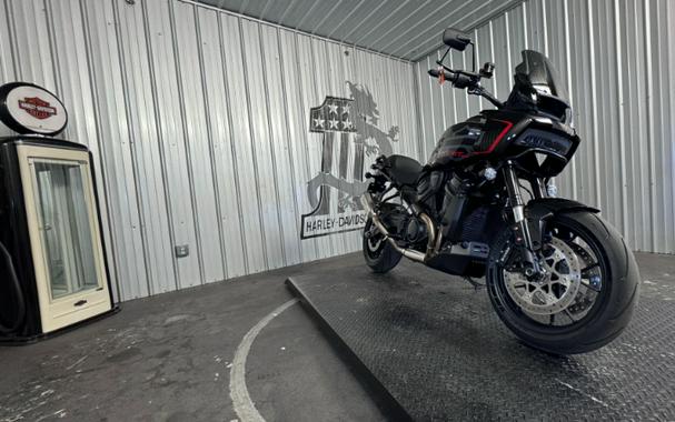 2025 Harley-Davidson PAN AMERICA 1250 ST