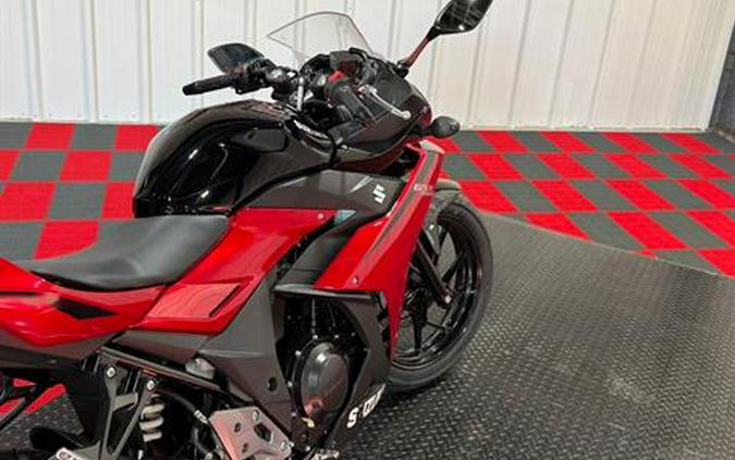 2025 Suzuki GSX250R ABS