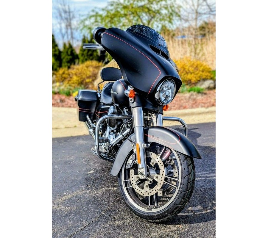 2015 Harley-Davidson® FLHXS - Street Glide® Special