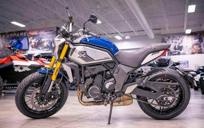 2022 CFMoto 700CL-X