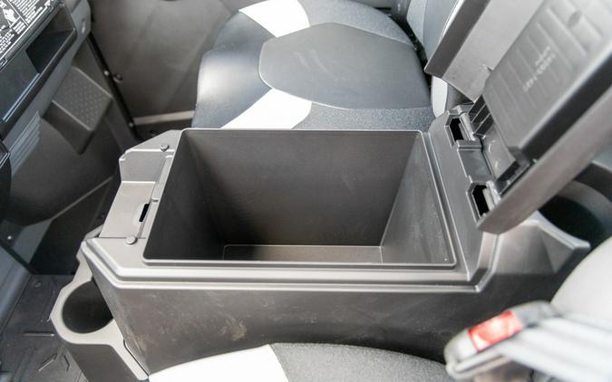 2024 Kawasaki RIDGE® XR HVAC - METALLIC GRAYSTONE