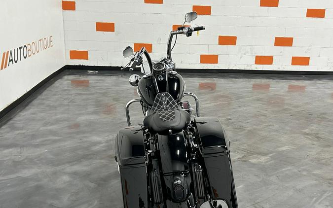 2014 HARLEY DAVIDSON ROAD KING