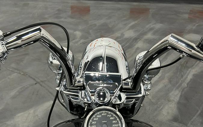 2014 HARLEY DAVIDSON ROAD KING