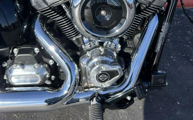 2026 Harley-Davidson Softail FXBB - Street Bob