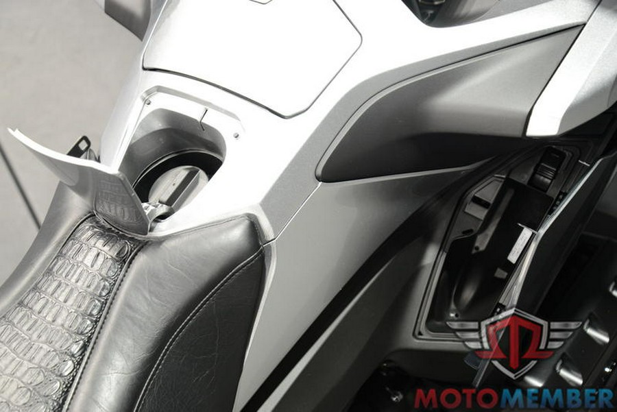 2025 Honda® Gold Wing Tour Automatic DCT