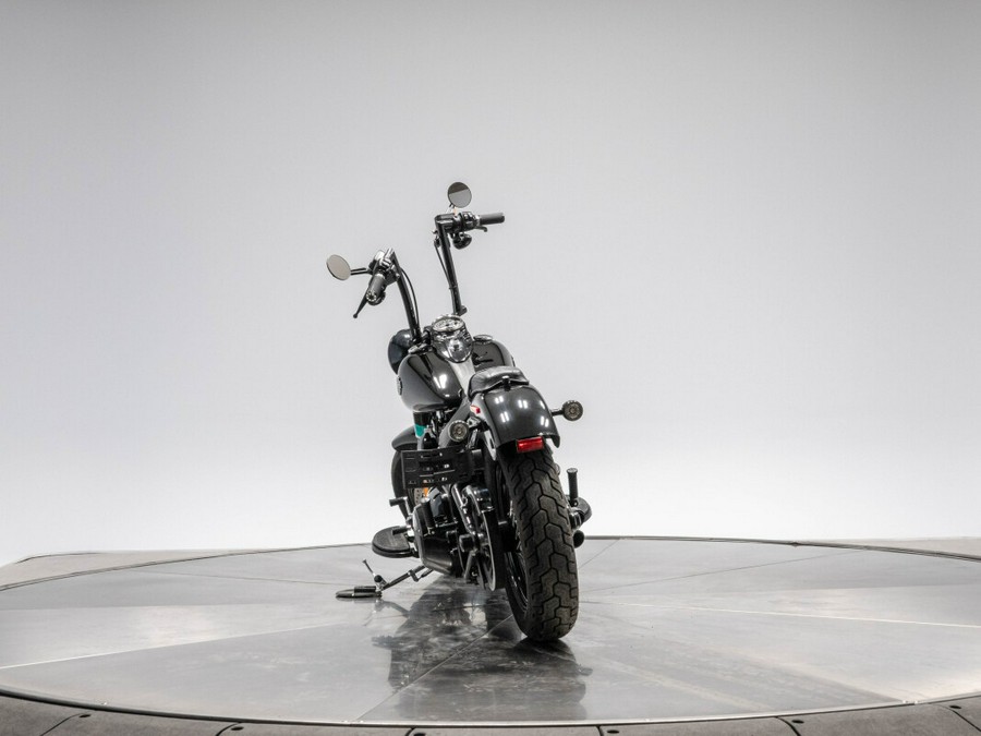 2016 Harley-Davidson FLSS Softail Slim S in Vivid Black