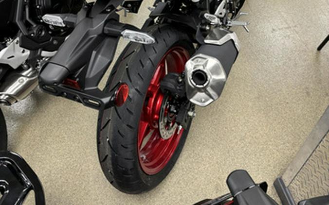 2026 Kawasaki Z500 SE ABS