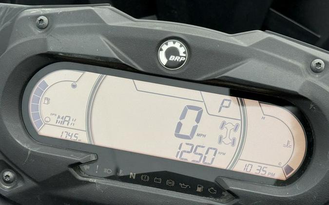 2024 Can-Am Outlander X mr 1000R Legion Red