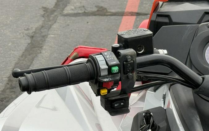 2024 Can-Am Outlander X mr 1000R Legion Red