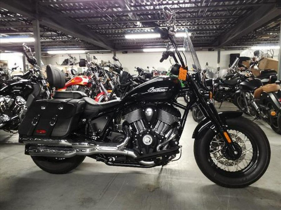 2022 Indian Motorcycle® Super Chief® Black Metallic