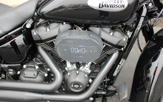 2024 Harley-Davidson® FLHCS - Heritage Classic