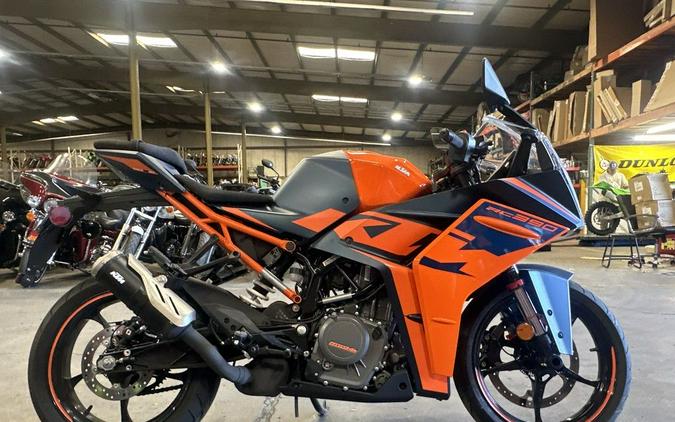 2022 KTM RC 390