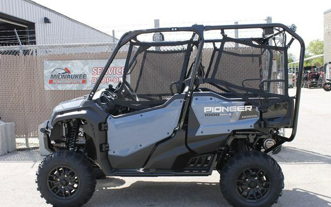 2024 Honda Pioneer 1000-5 Deluxe