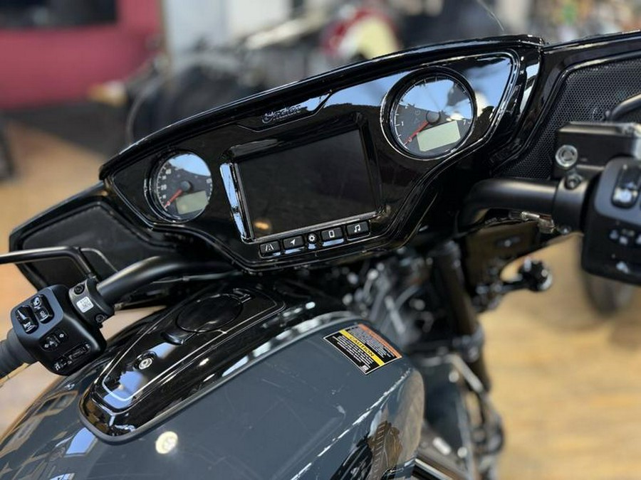 2025 Indian Motorcycle® Chieftain® PowerPlus Dark Horse® 112 Blue Dusk