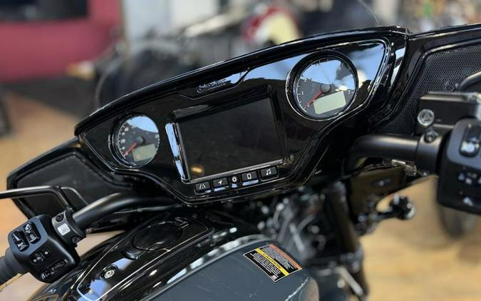 2025 Indian Motorcycle® Chieftain® PowerPlus Dark Horse® 112 Blue Dusk