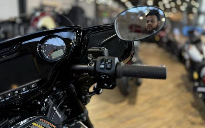 2025 Indian Motorcycle® Chieftain® PowerPlus Dark Horse® 112 Blue Dusk