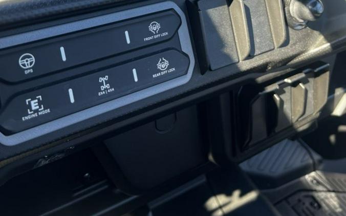 2026 Can-Am Defender XT HD11