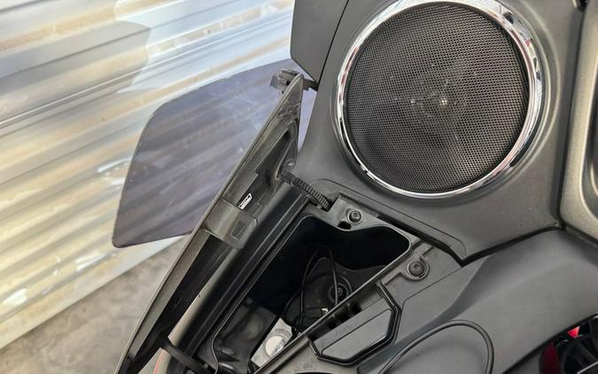 2018 Yamaha Star Venture Transcontinental Option Package