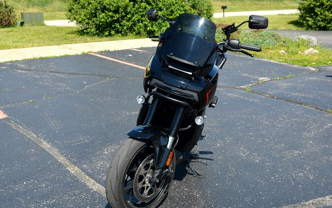 2025 Harley-Davidson® Pan America® 1250 ST Vivid Black