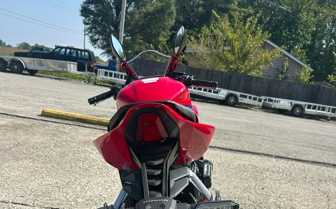 2026 Honda CBR650R E-Clutch