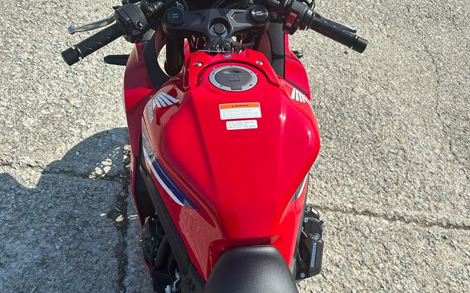 2026 Honda CBR650R E-Clutch