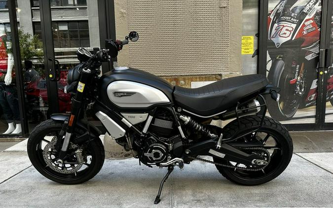 2025 Ducati Scrambler 1100 Sport PRO