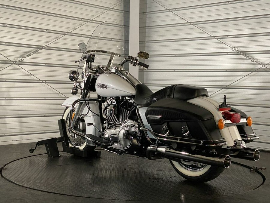 2013 Harley-Davidson® FLHRC - Road King® Classic