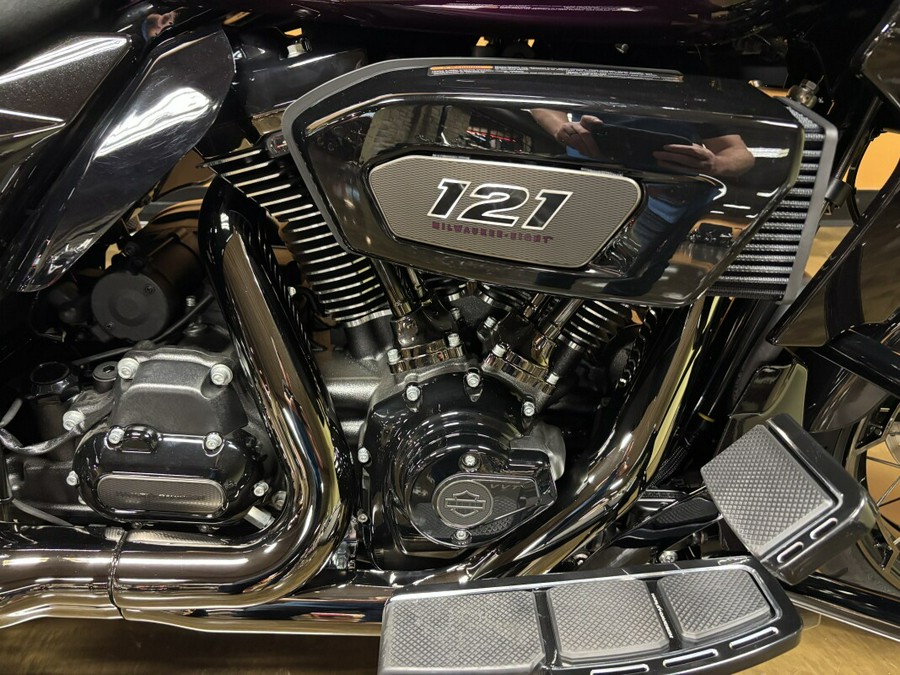 FLTRXSE 2025 CVO™ Road Glide™