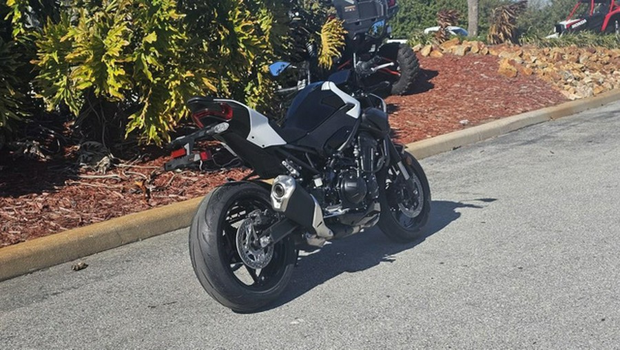 2026 Kawasaki Z900 ABS