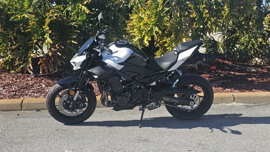 2026 Kawasaki Z900 ABS