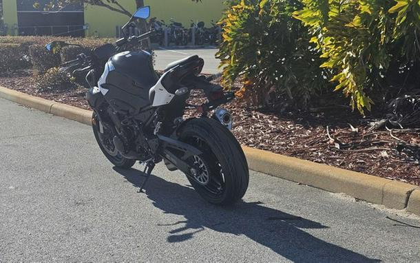 2026 Kawasaki Z900 ABS