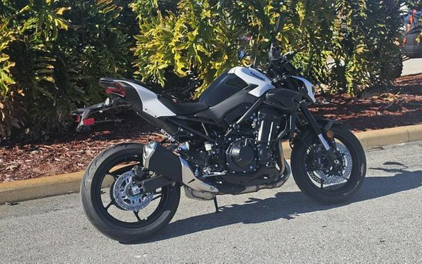 2026 Kawasaki Z900 ABS