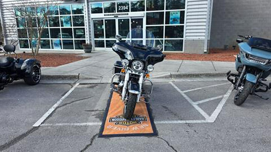 2022 Harley-Davidson Electra Glide® Standard