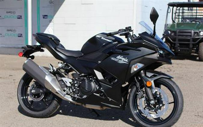 2026 Kawasaki Ninja 500