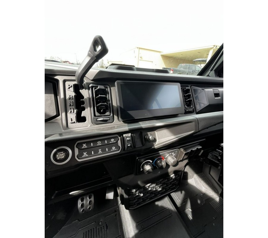 2026 Can-Am Defender MAX Limited HD11