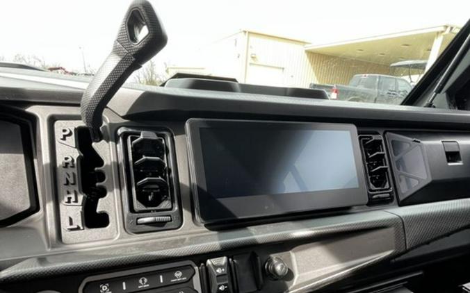 2026 Can-Am Defender MAX Limited HD11