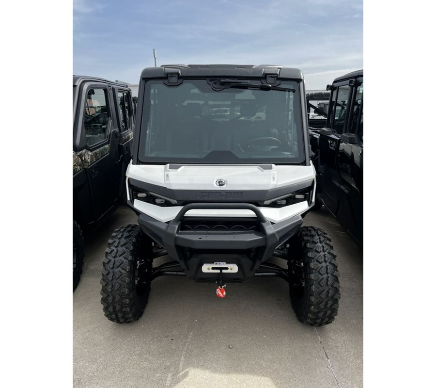 2026 Can-Am Defender MAX Limited HD11