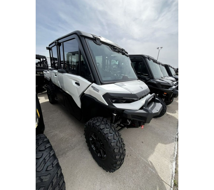 2026 Can-Am Defender MAX Limited HD11